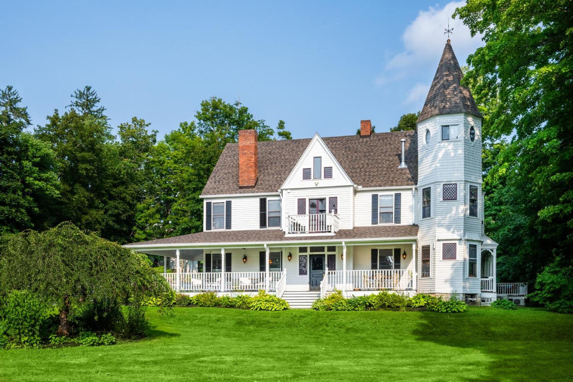 Отель The Constance By The Lenox Collection Экстерьер фото